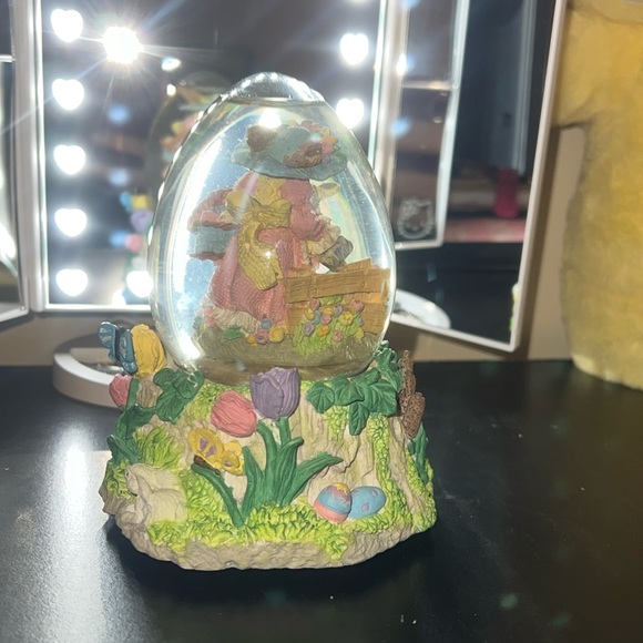 Vintage 90s Easter Bunny Music water Snow Globe Ceramic Peter Cotton Tale - Picture 6 of 10
